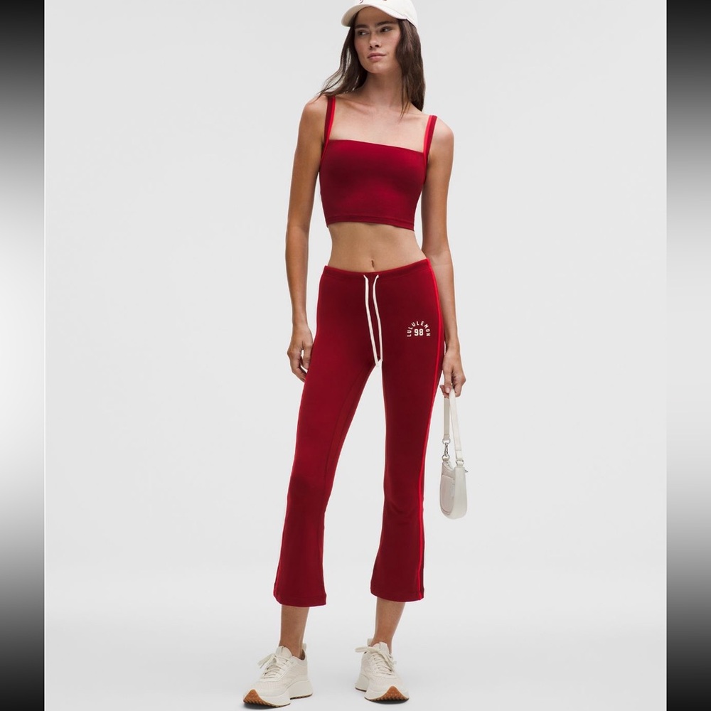 lululemon Nulu Sporty Trim Mid-Rise Flared Pant 4 NWOT